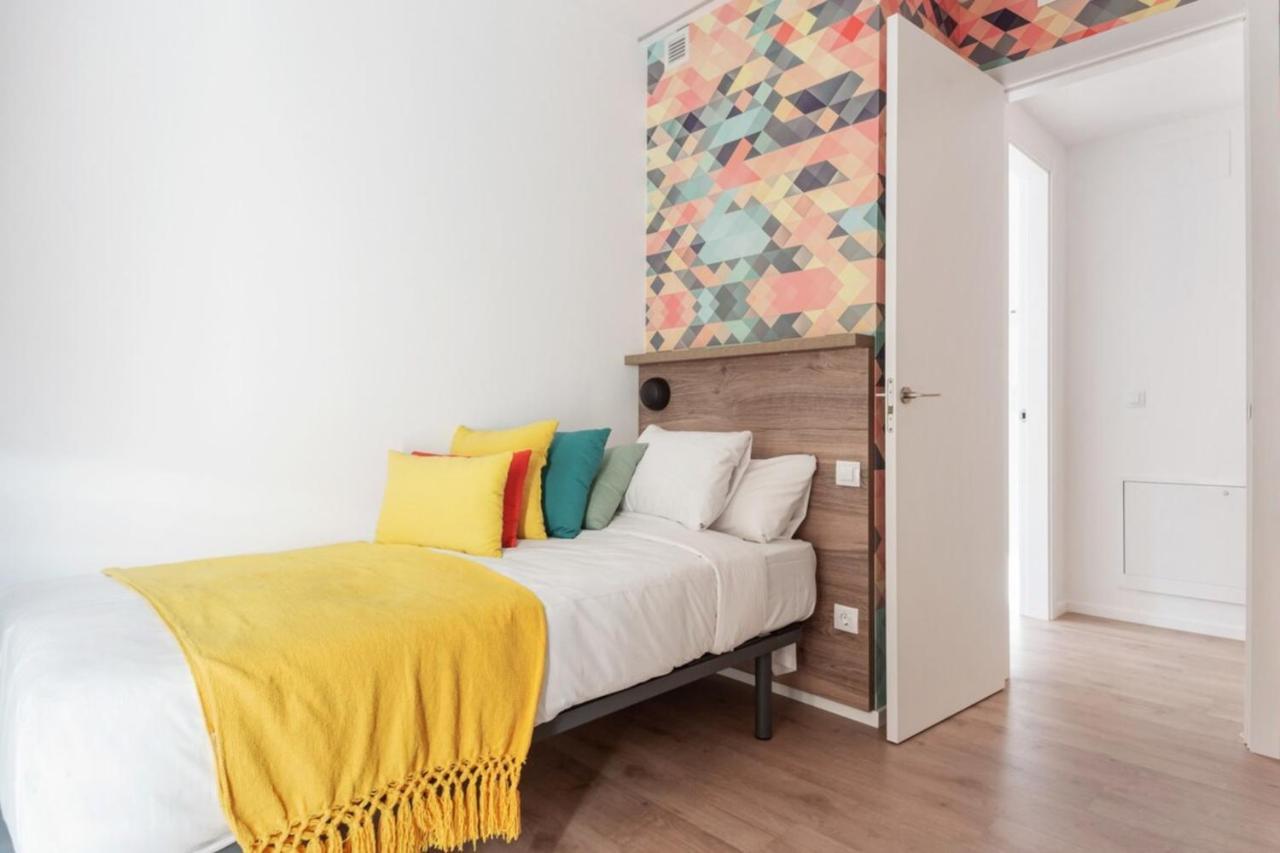 Incredible Design 2 Bedroom Apartment In Centro Madrid Bagian luar foto